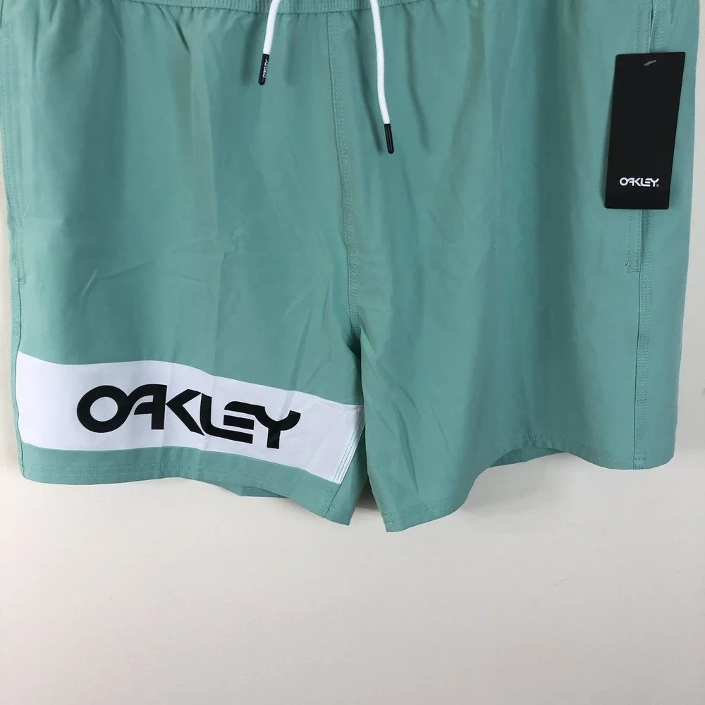 Oakley Beach Swimming Trunks Shorts Men's Sz 2XL Aqua Green Outdoors
